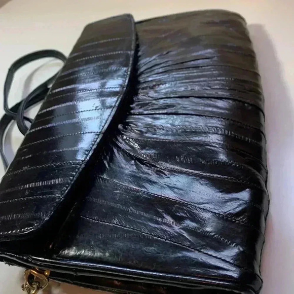 Source Unknown, 100% eel skin, black bag in  very good used condition - Picture 4 of 10